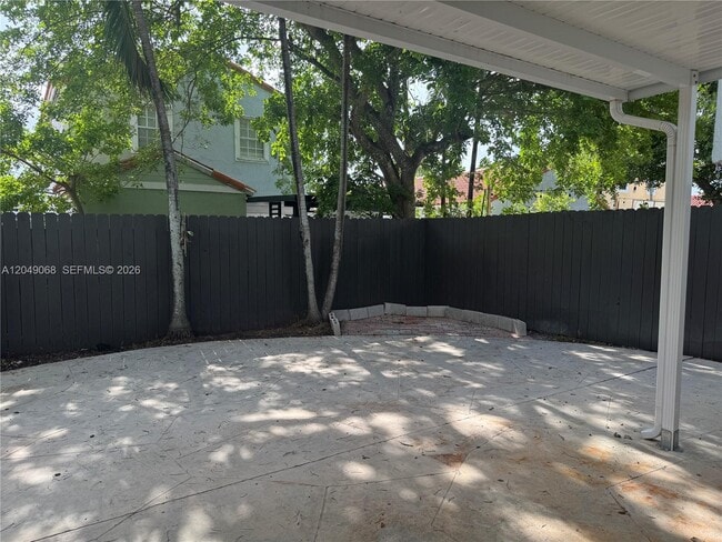 Building Photo - 15054 SW 127th Pl