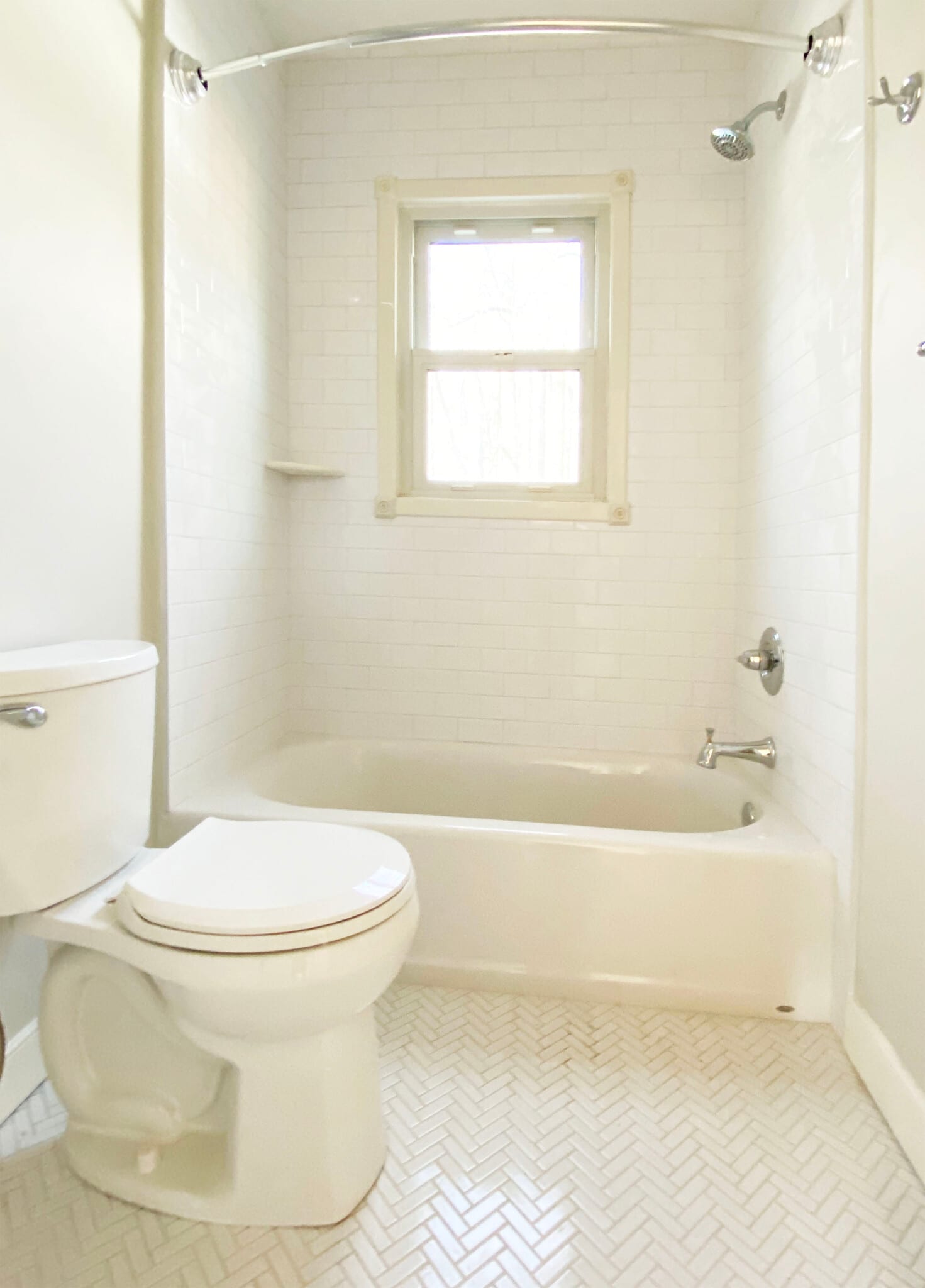 bathroom - 113 Azalea Dr