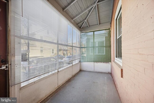 Building Photo - 23 Woodbine St