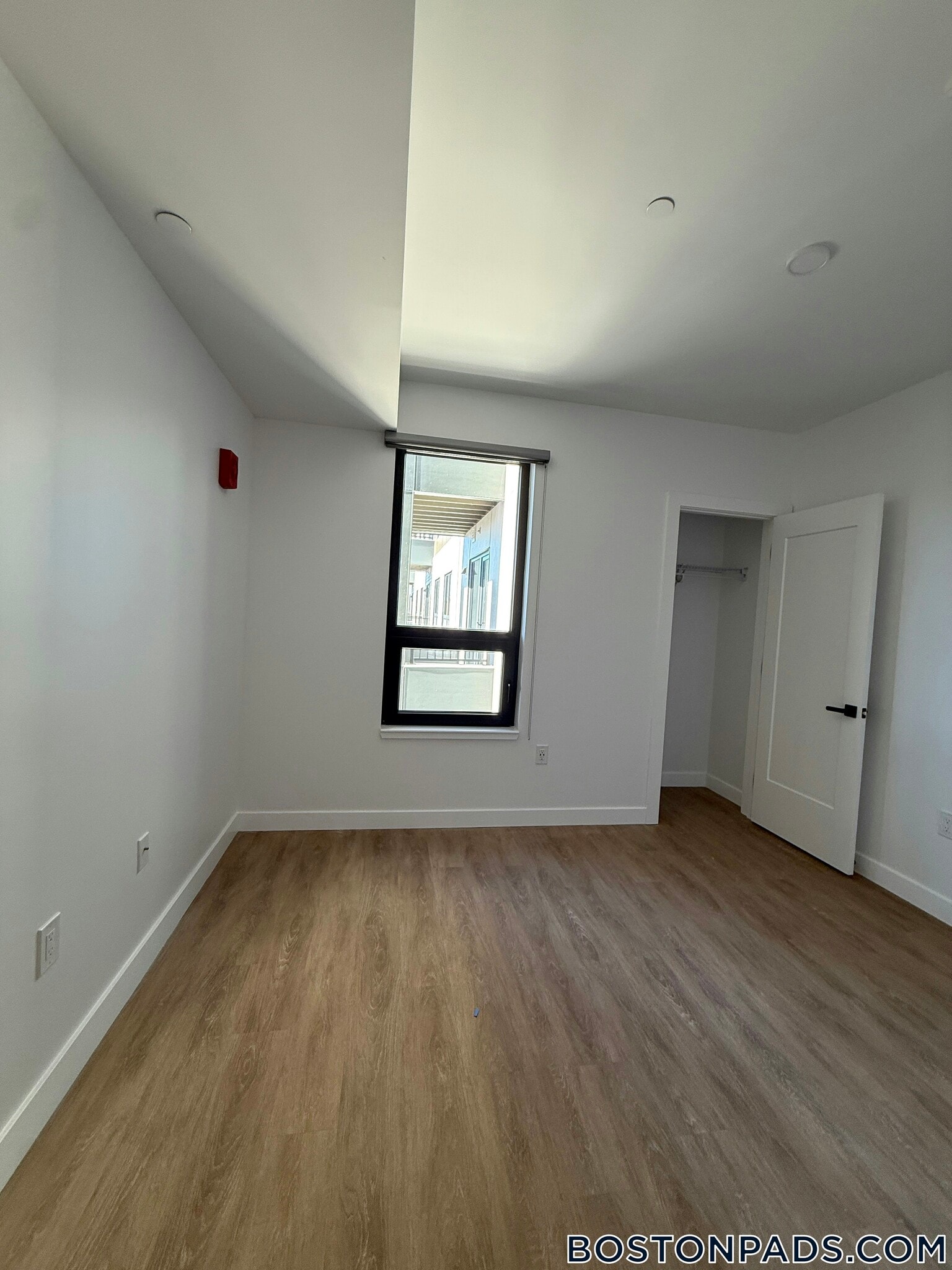 Building Photo - 199 Gardner St