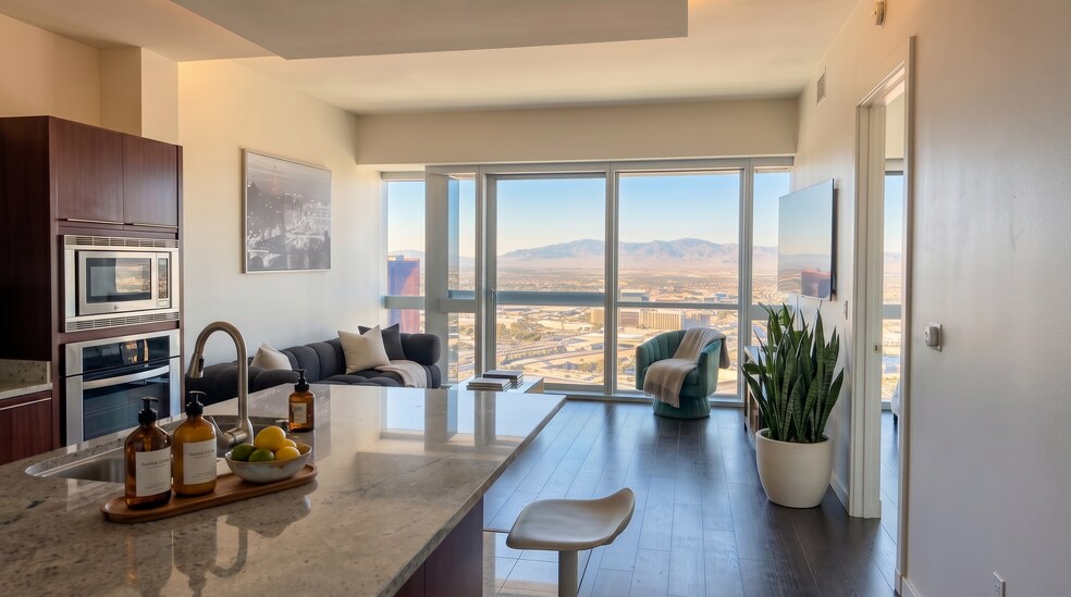 Building Photo - 4471 Dean Martin Dr