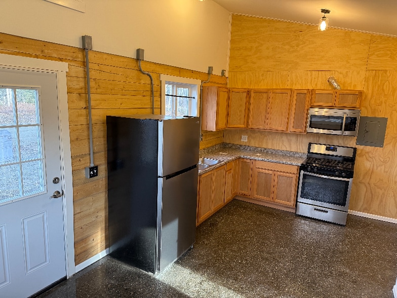 Building Photo - 1512 Pittman Rd