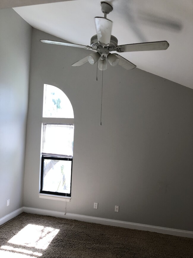 Primary Bedroom - 13303 Broadhurst Loop