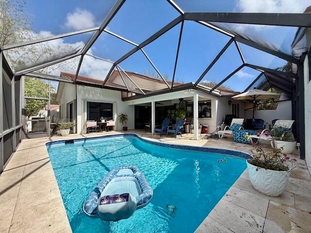 Building Photo - 665 Hollows Cir