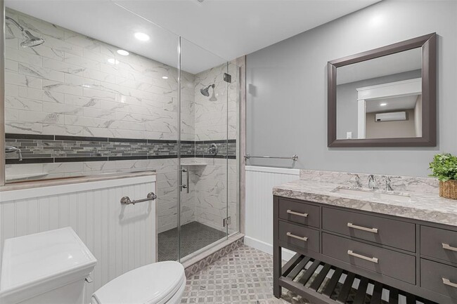 Building Photo - 4390 NY-32
