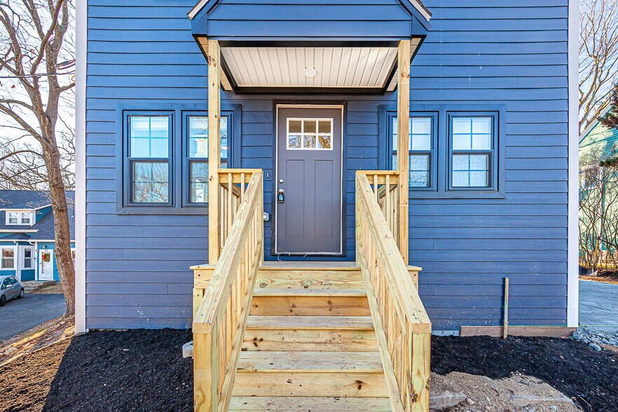 Building Photo - 48 Caldwell Rd