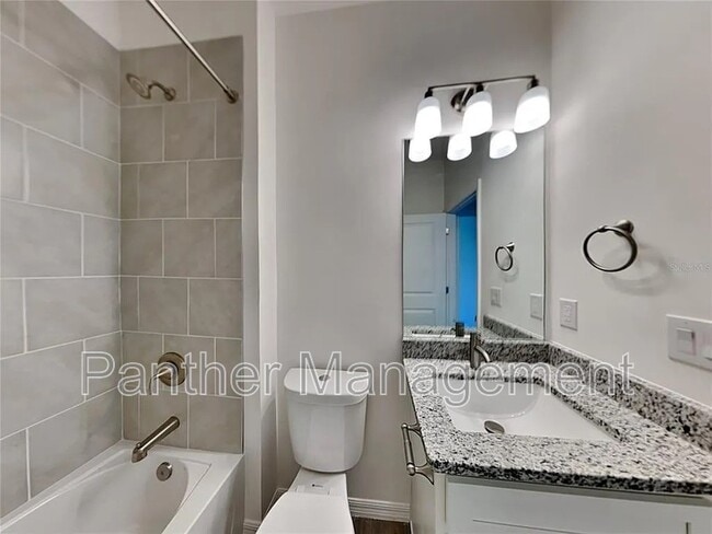 Building Photo - 16216 Minorca Dr