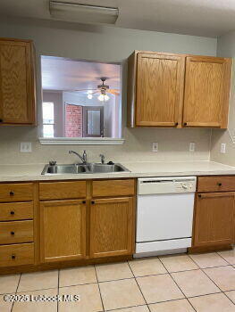 Building Photo - 301 N Brentwood Ave