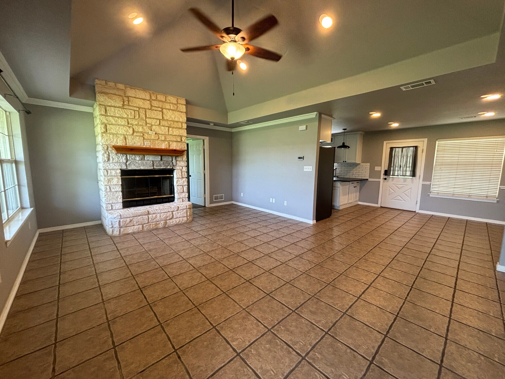 Building Photo - 4196 S FM 51