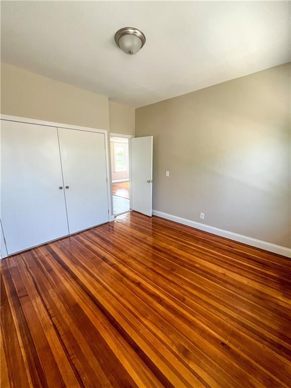 Building Photo - 37 Old Oak Ave