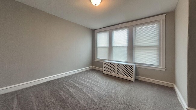 Building Photo - 3950 Dungan St