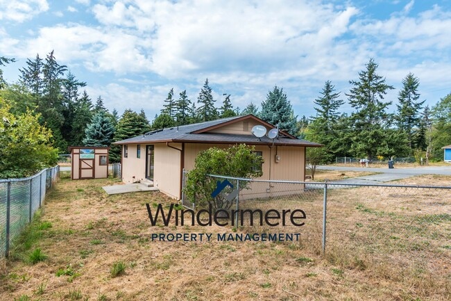 Building Photo - 549 W Ocean View Dr