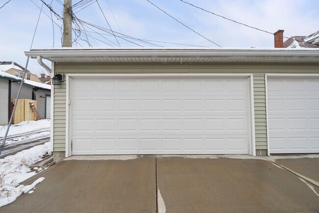 Building Photo - Fully Furnished Luxury Condo in Olde Towne East