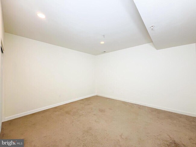 Building Photo - 7023 Sand Cherry Way