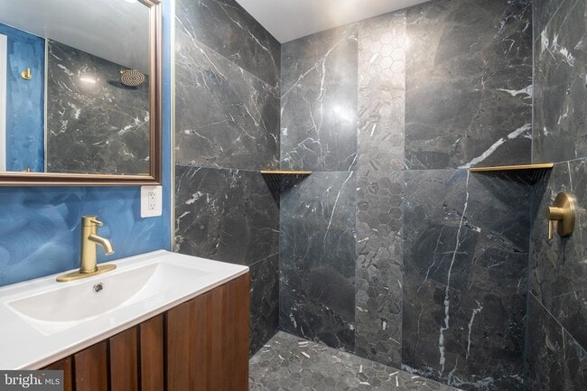 Building Photo - 1909 Pagham Rd