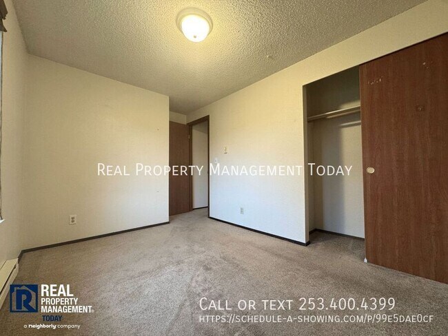 Building Photo - 117 162nd St S