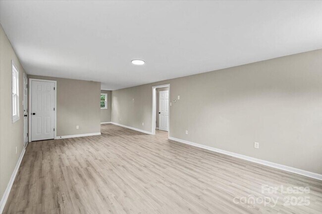 Building Photo - 2519 Marble St