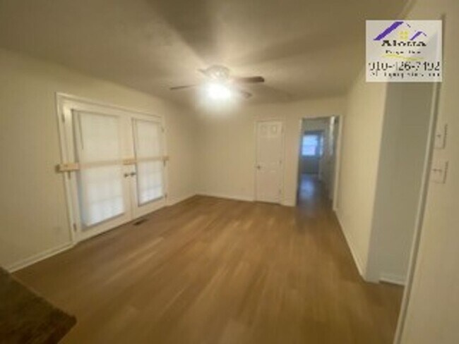 Building Photo - 525 Odell Rd