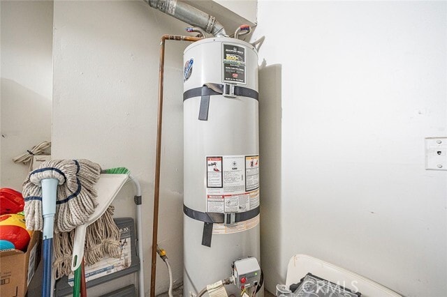 Building Photo - 2876 Fulton Rd