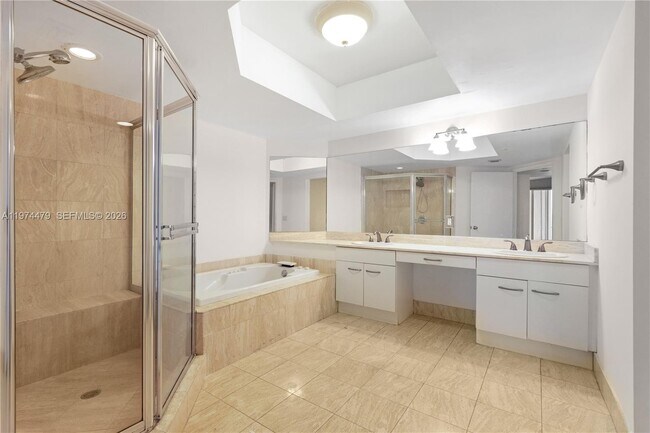 Building Photo - 21205 NE 37th Ave