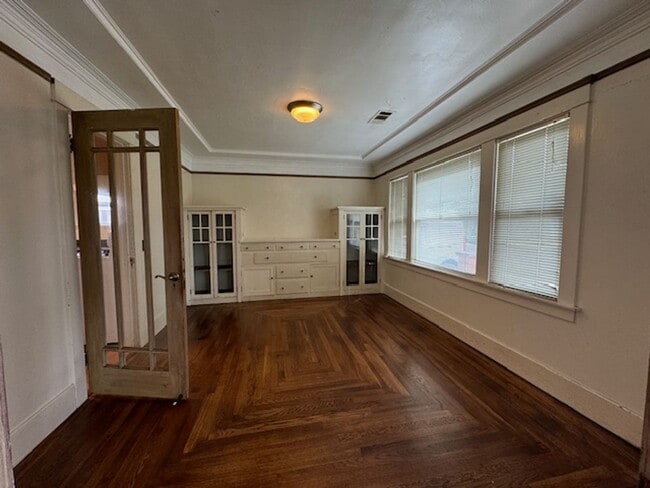 Building Photo - 1841 H St