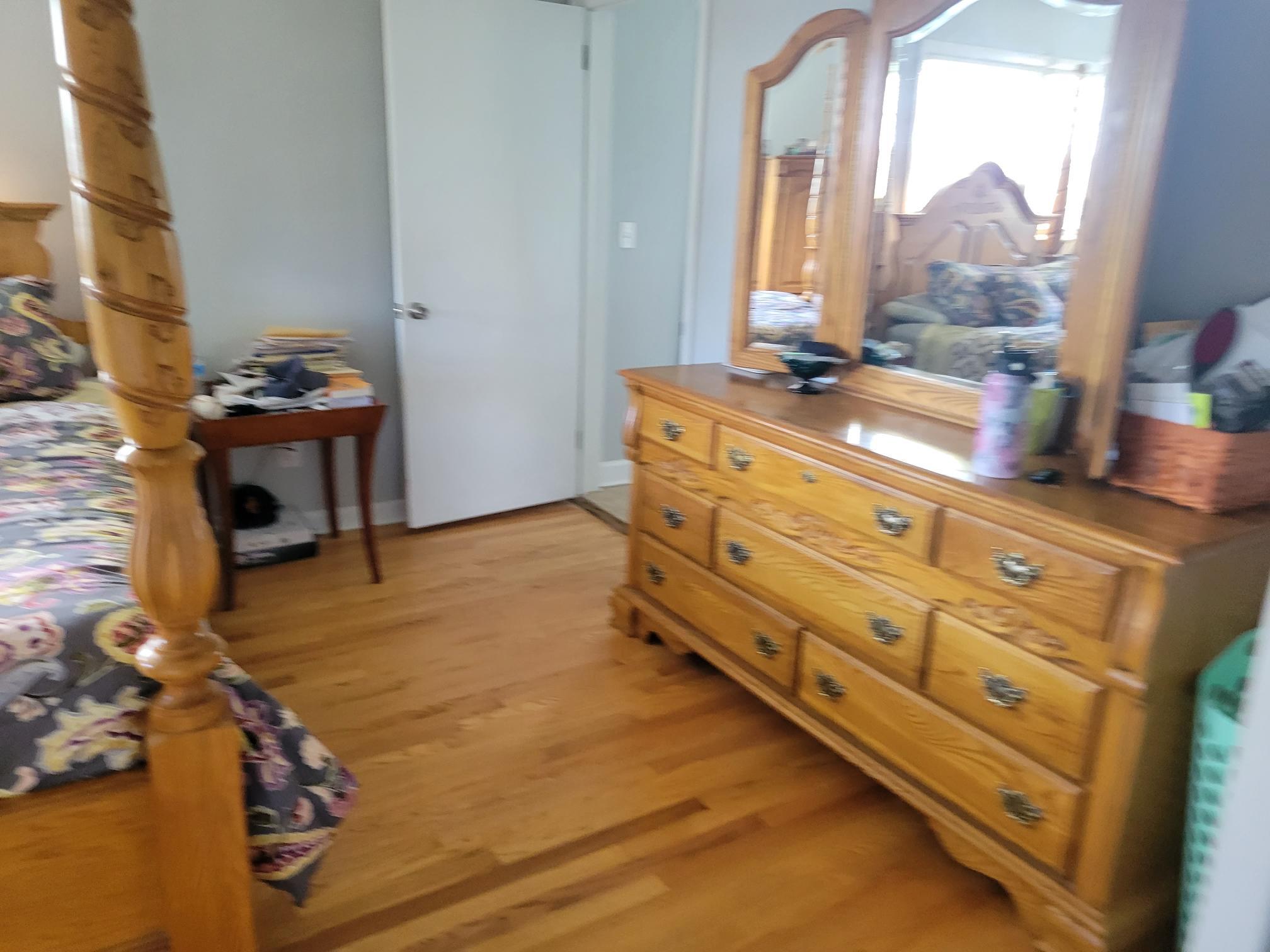 master bedroom - 508 Longview Dr