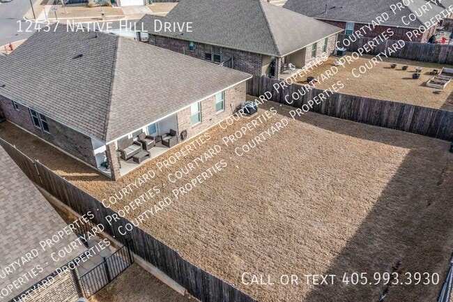 Building Photo - 12437 Native Hill Dr