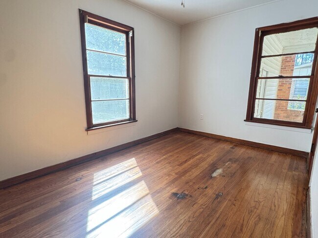 Building Photo - 3 Bed, 2 Bath Home in Grambling!