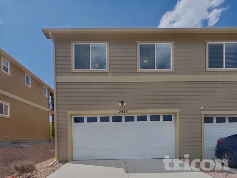 Building Photo - 2528 Gilpin Ave