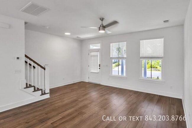 Building Photo - 507 Sound Dr