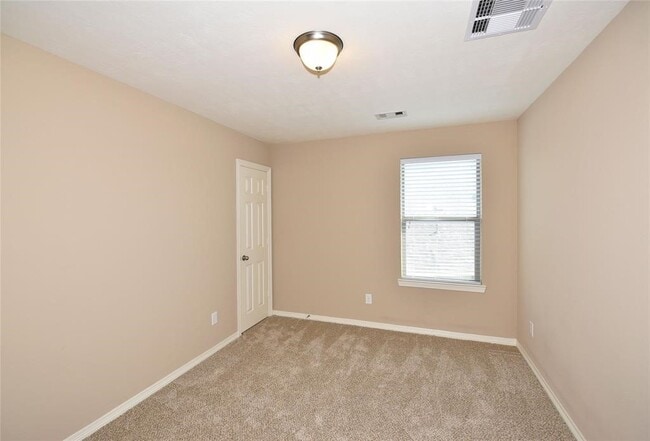 Building Photo - 4050 Calaway Oaks Ln