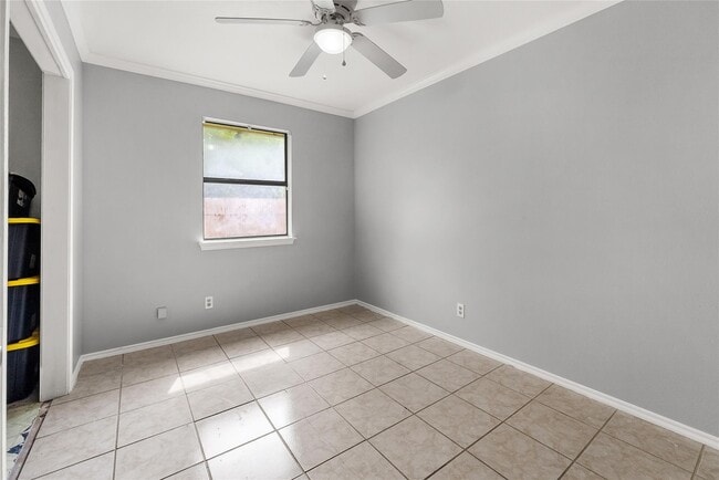 Building Photo - 135 Navajo Cir
