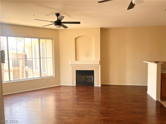 Building Photo - 7135 S Durango Dr