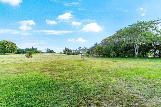 Building Photo - 6000 NW 2nd Ave