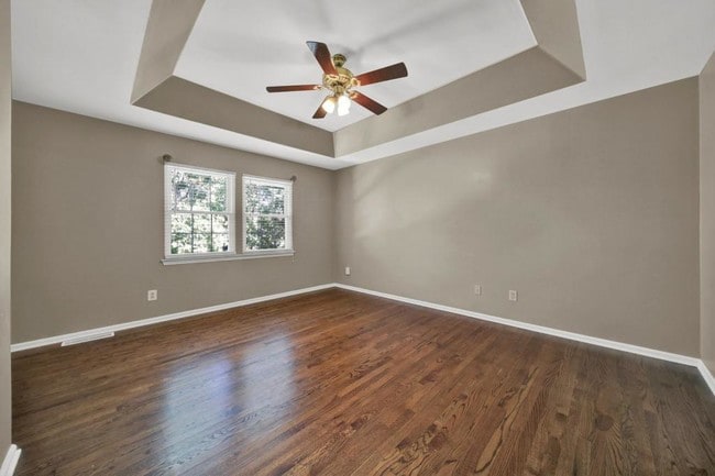 Building Photo - 12600 Diamond Dr