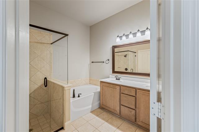 Building Photo - 300 Kelvington Dr