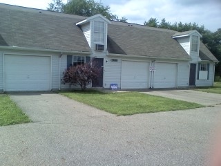 Primary Photo - Kemshirer Apartments