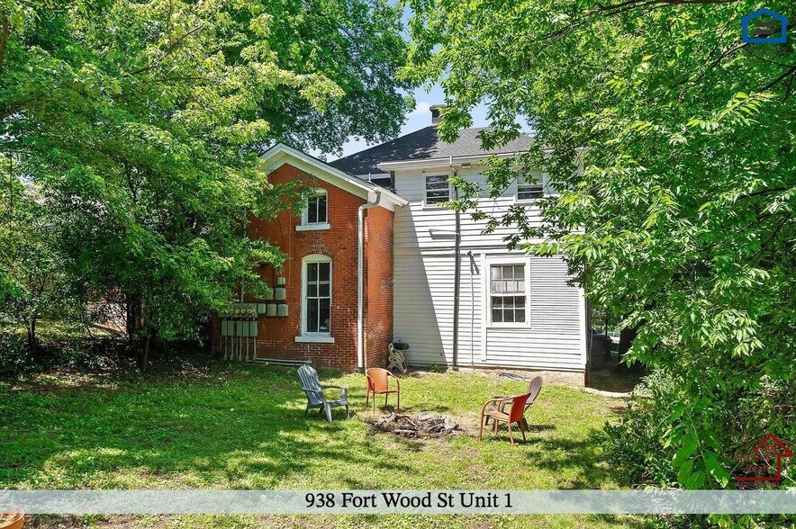 Building Photo - 938 Fortwood St