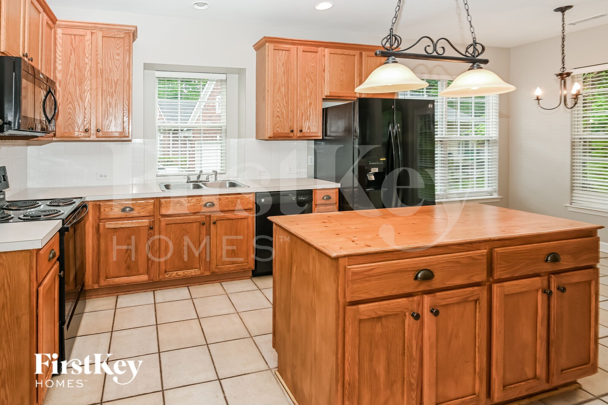 Building Photo - 5611 Branthurst Dr