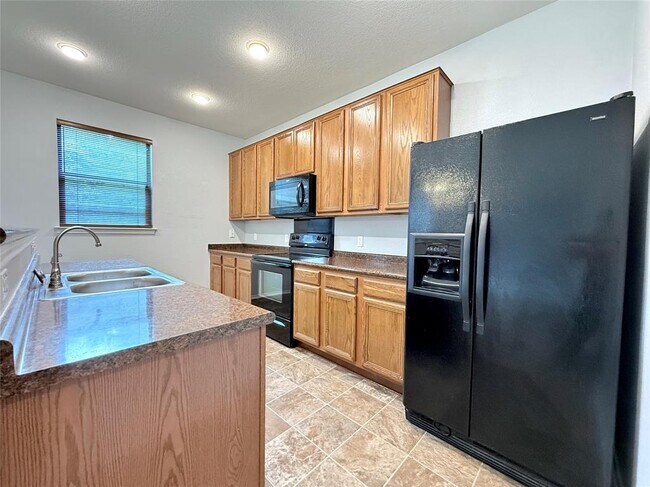 Building Photo - 2117 Townsman Trail