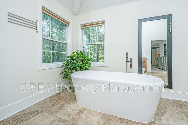 Building Photo - 3738 Station Point Ct