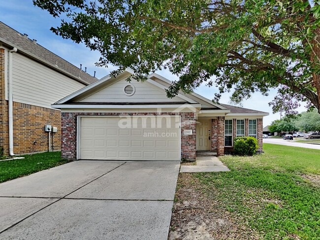 Building Photo - 2322 Old Ox Rd