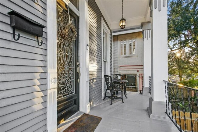 Building Photo - 4426 S Carrollton Ave