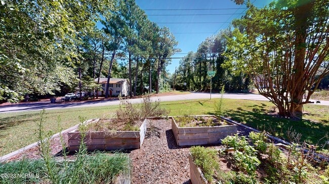 Building Photo - 505 W Rhode Island Ave