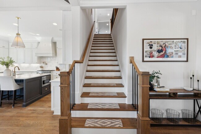 Building Photo - 8681 Belladonna Dr