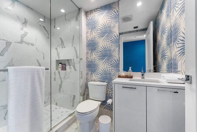 Building Photo - 3730 N Ocean Dr