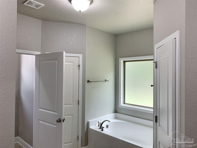 Building Photo - 5354 Woodlet Ct