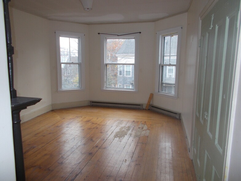 Building Photo - 81 Granite St