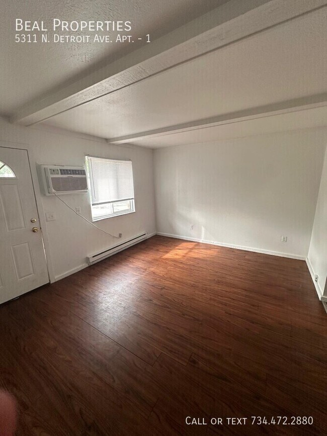 Building Photo - 5311 N Detroit Ave