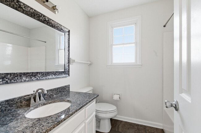 Building Photo - 212 Old Columbia Rd